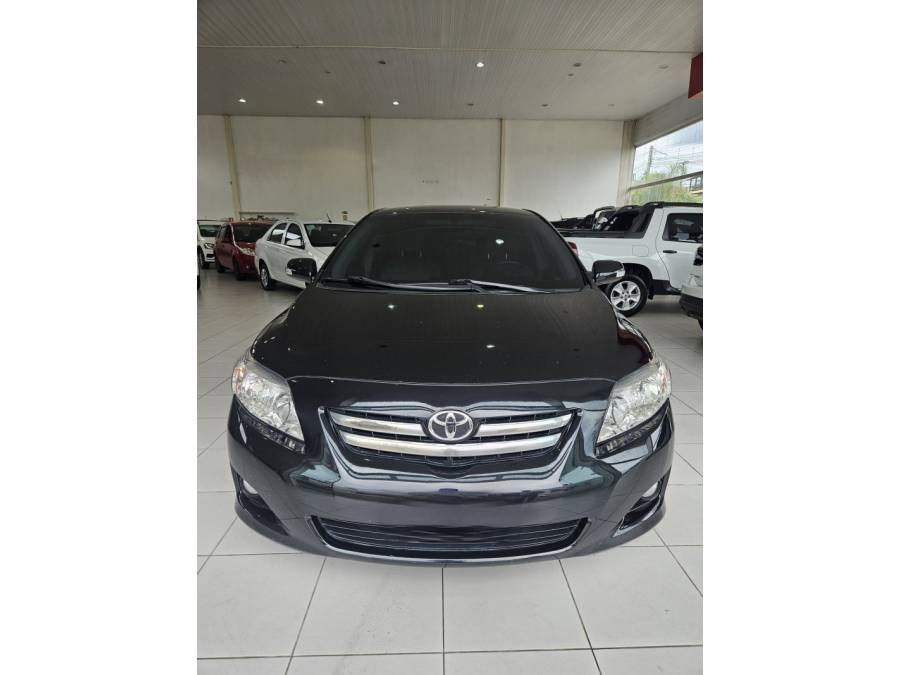 TOYOTA - COROLLA - 2010/2011 - Preta - R$ 59.000,00