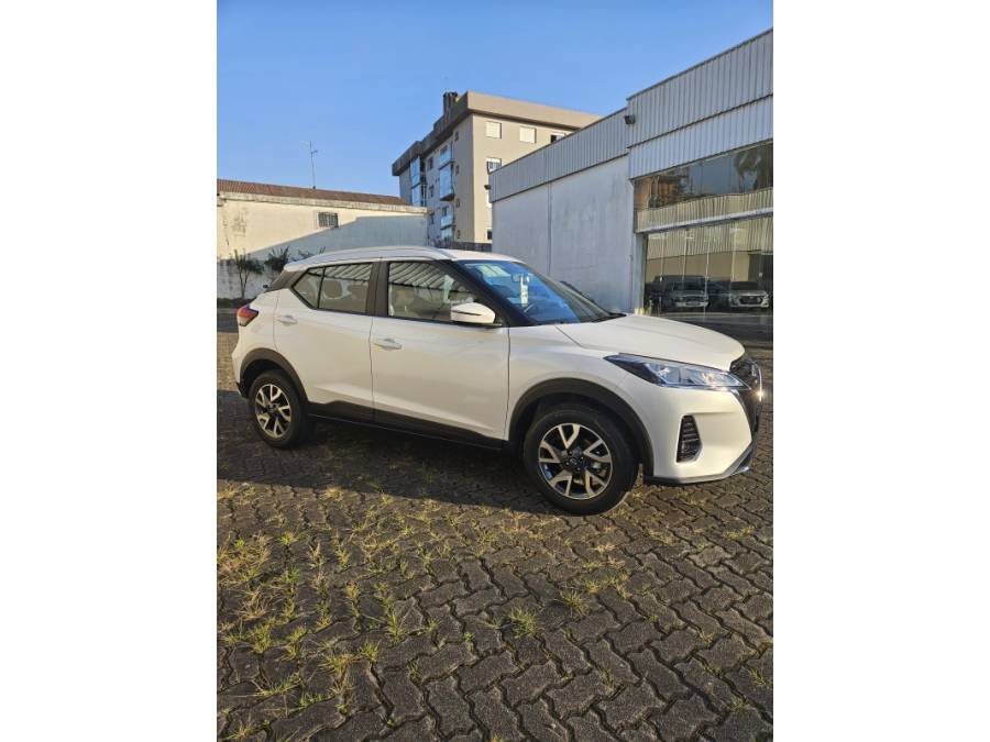 NISSAN - KICKS - 2024/2024 - Branca - Sob Consulta