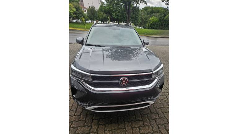 VOLKSWAGEN - TAOS - 2021/2022 - Cinza - R$ 128.000,00