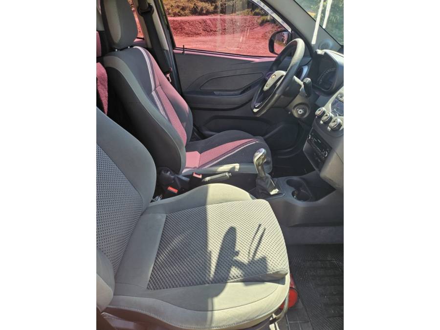 CHEVROLET - MONTANA - 2014/2014 - Preta - R$ 43.000,00