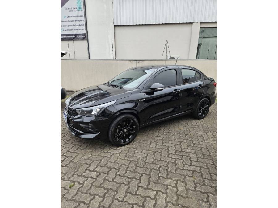 FIAT - CRONOS - 2020/2020 - Preta - R$ 72.000,00