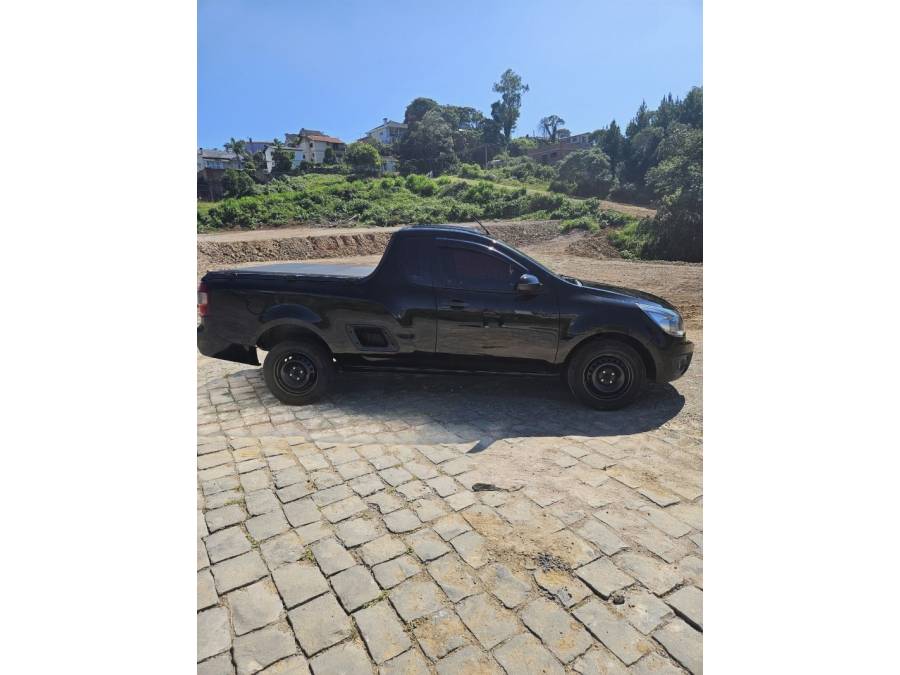 CHEVROLET - MONTANA - 2014/2014 - Preta - R$ 43.000,00