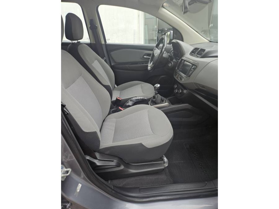 CHEVROLET - SPIN - 2017/2018 - Cinza - R$ 64.000,00