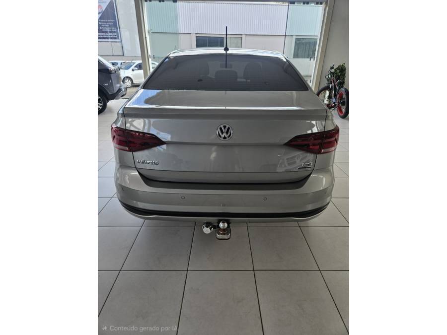 VOLKSWAGEN - VIRTUS - 2018/2019 - Prata - R$ 72.000,00