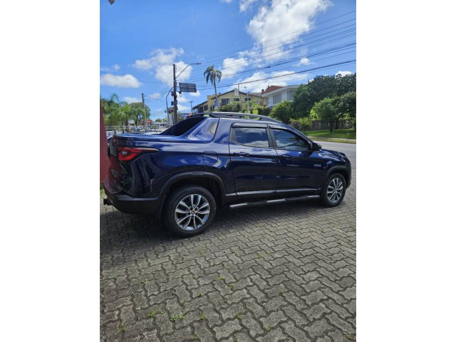 FIAT - TORO - 2021/2021 - Azul - R$ 127.000,00