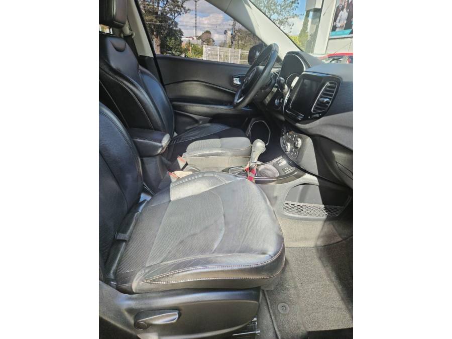 JEEP - COMPASS - 2018/2019 - Preta - R$ 105.000,00
