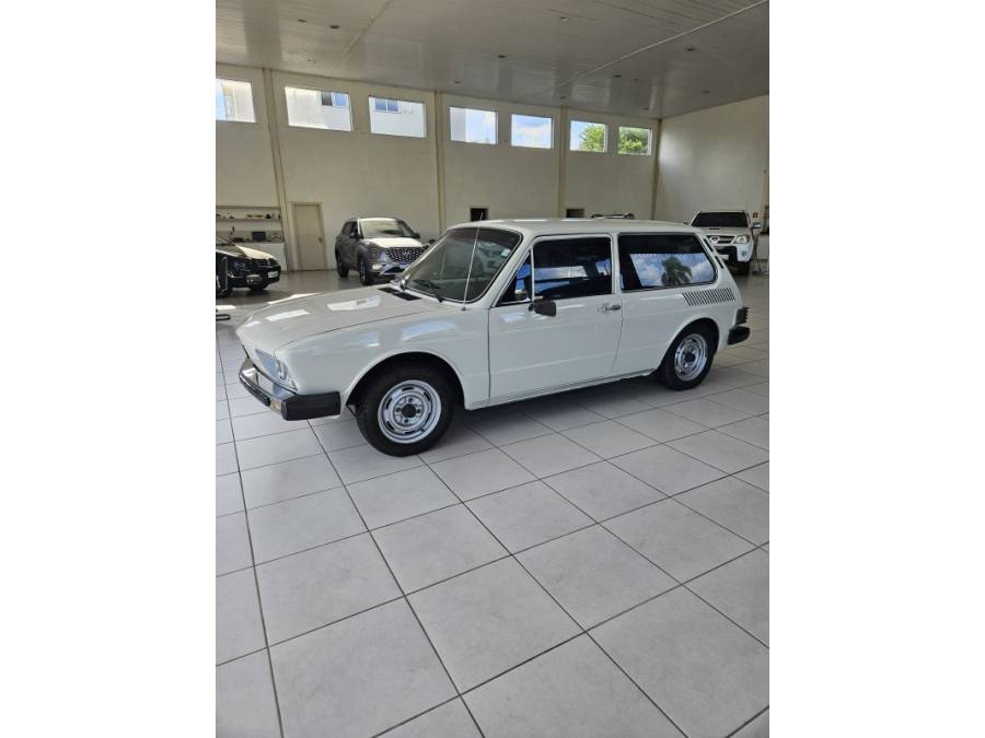 VOLKSWAGEN - BRASILIA - 1979/1980 - Branca - R$ 24.000,00