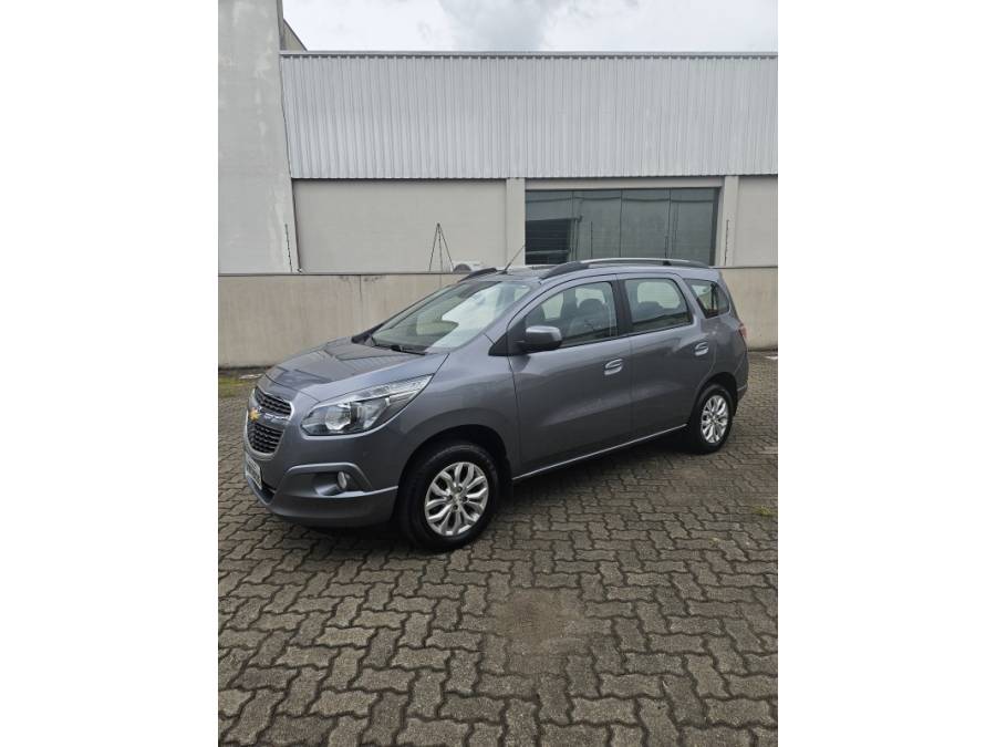 CHEVROLET - SPIN - 2017/2018 - Cinza - R$ 64.000,00