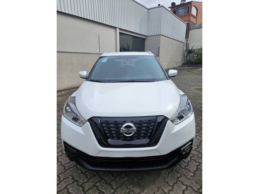 NISSAN - KICKS - 2020/2020 - Branca - R$ 87.000,00