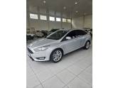 FORD - FOCUS - 2017/2018 - Prata - R$ 64.000,00