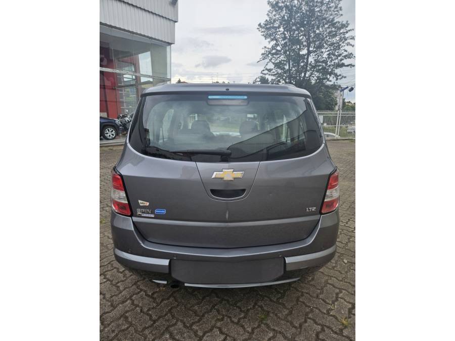 CHEVROLET - SPIN - 2017/2018 - Cinza - R$ 64.000,00