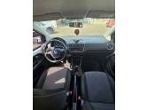 VOLKSWAGEN - UP - 2017/2018 - Branca - R$ 55.000,00