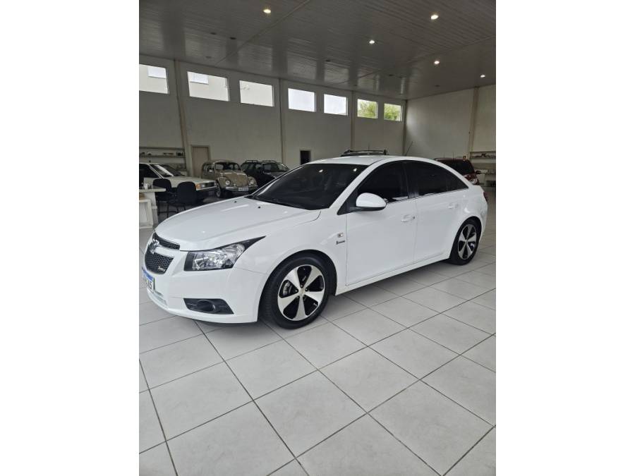 CHEVROLET - CRUZE - 2014/2014 - Branca - R$ 63.000,00